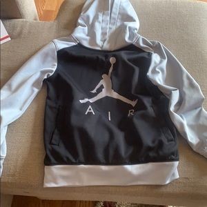 Boys Jordan hoodie like new